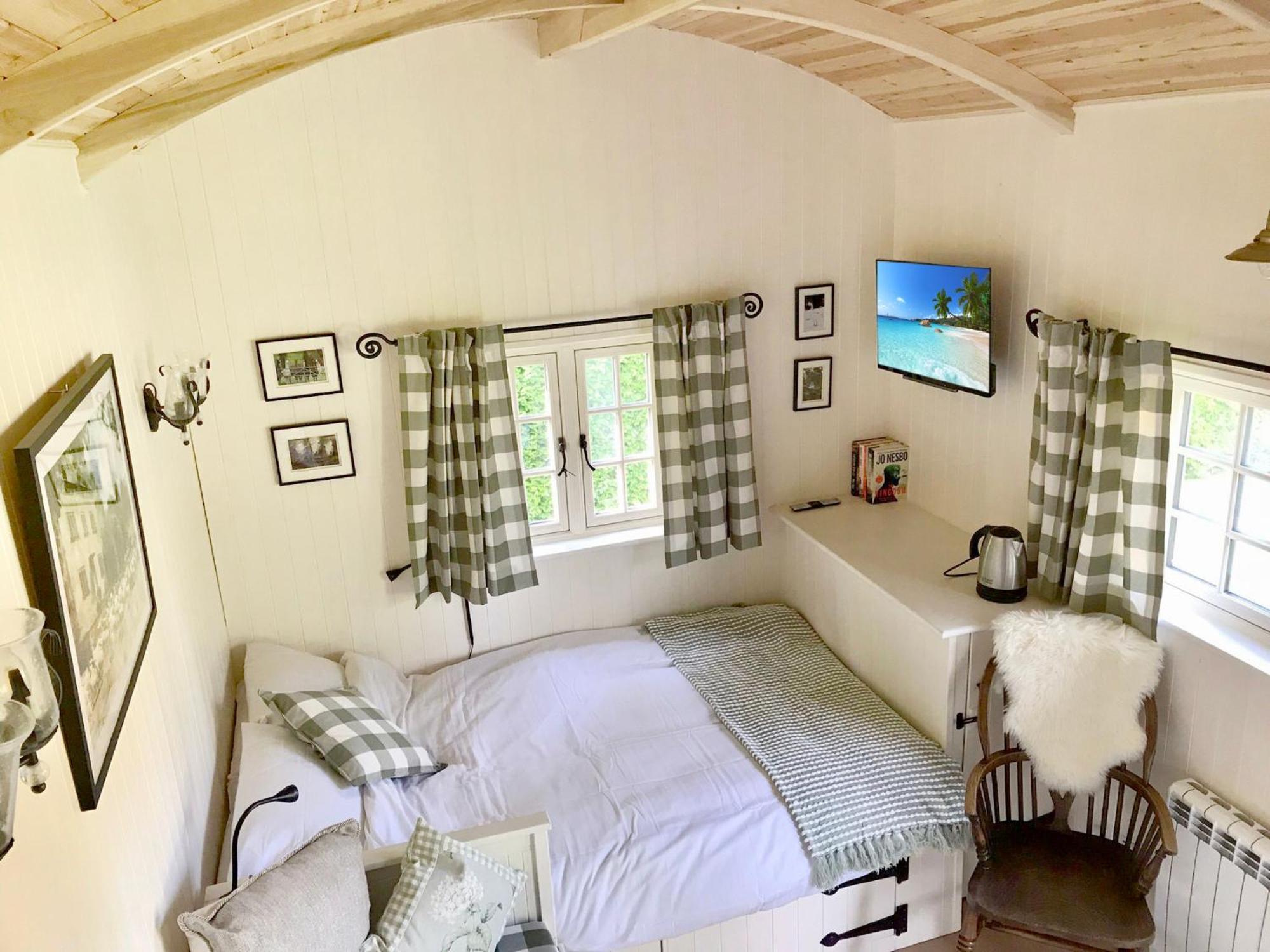 Beautiful Shepherd'S Hut - Lois Weedon Weston  Exteriér fotografie